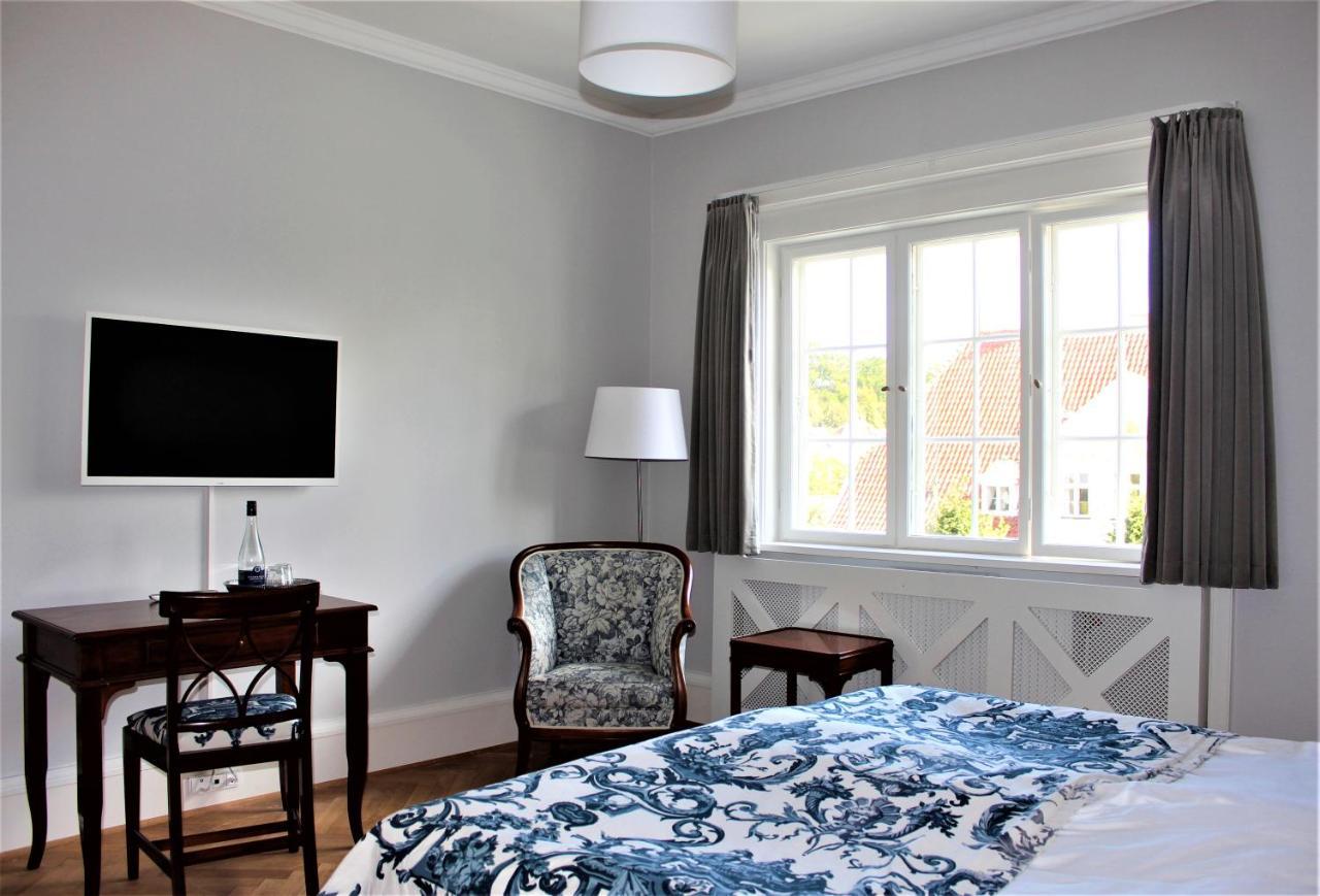 Hotel Fredensborg Store Kro Zewnętrze zdjęcie