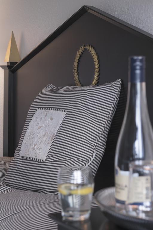 Hotel Fredensborg Store Kro Zewnętrze zdjęcie
