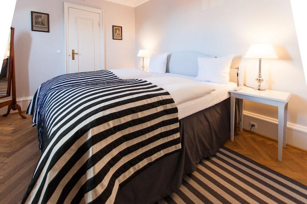 Hotel Fredensborg Store Kro Zewnętrze zdjęcie