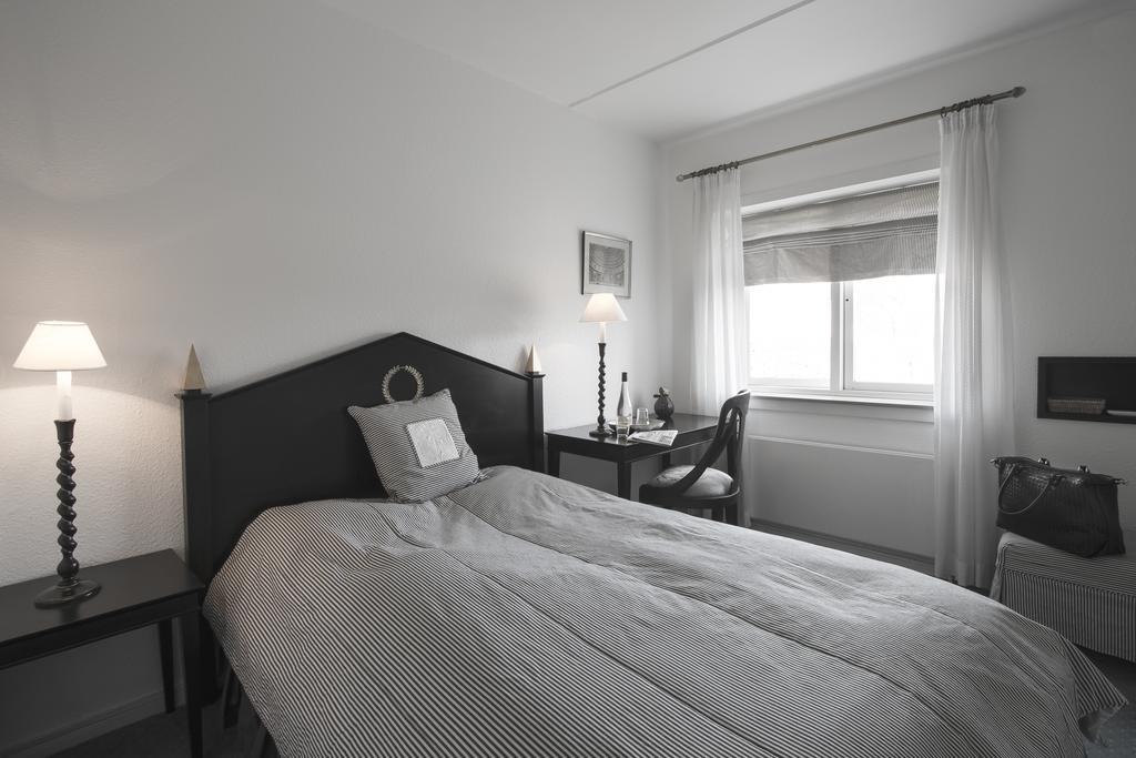 Hotel Fredensborg Store Kro Zewnętrze zdjęcie