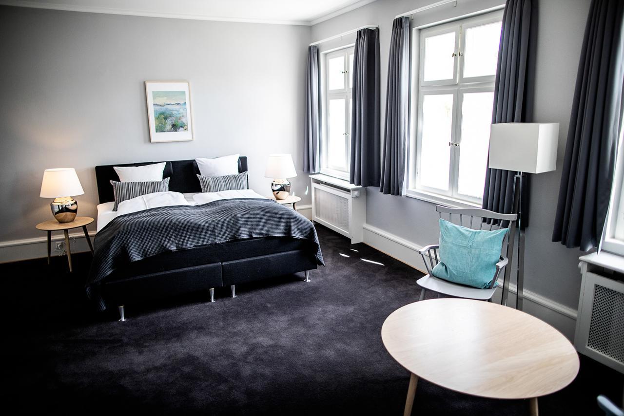 Hotel Fredensborg Store Kro Zewnętrze zdjęcie